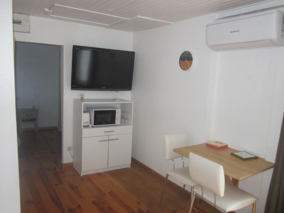 Studio Avec Piscine Sur 3000 Metres De Terrain Apartment Marcorignan Екстериор снимка